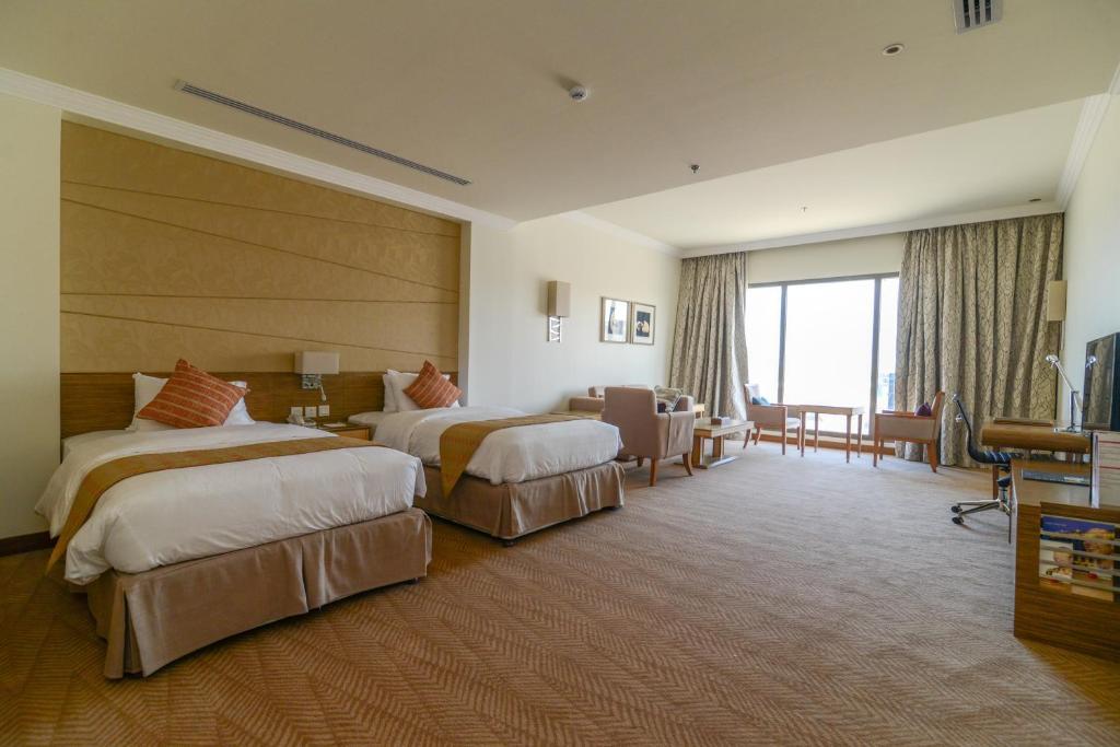 Golden Tulip Dammam Corniche Hotel Exterior foto